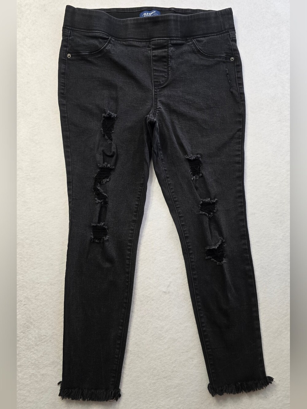 Old Navy Black Distressed Women’s Jeans